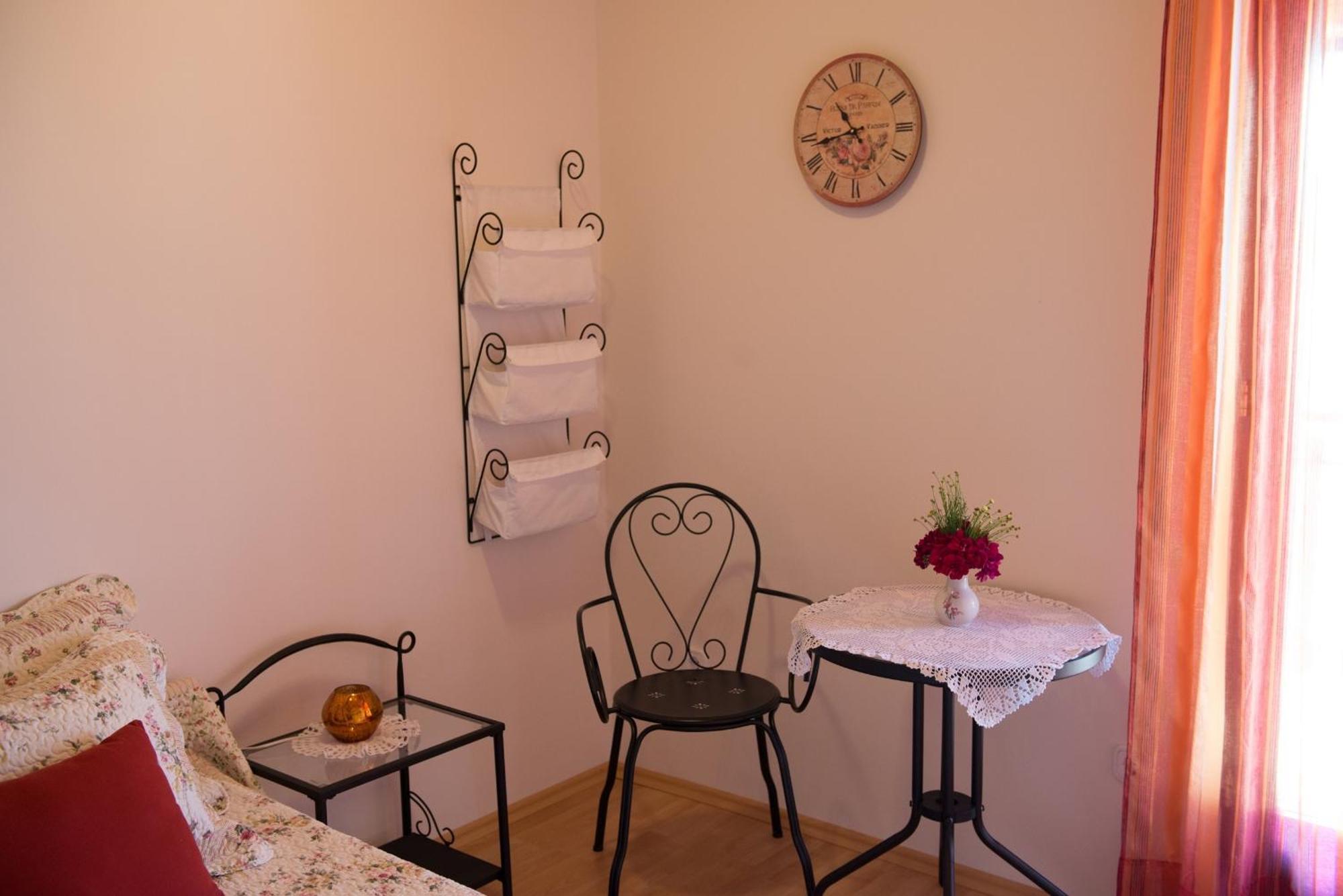 Apartments Faro & Mondo ツリクヴェニツァ 部屋 写真