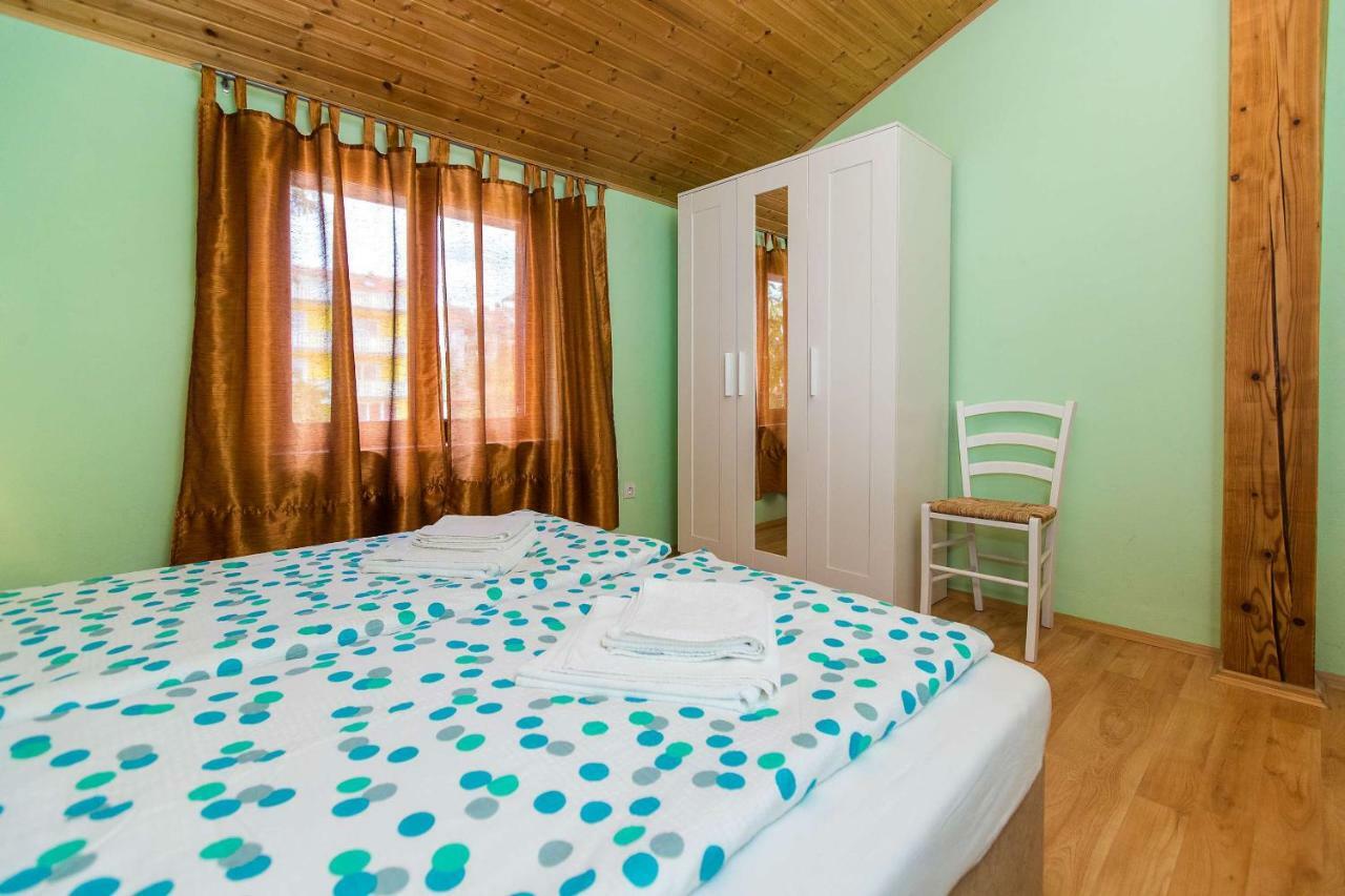 Apartments Faro & Mondo ツリクヴェニツァ エクステリア 写真